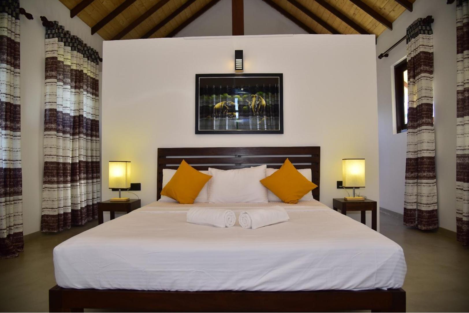 Thihawa Eco Huts Yala Bed and Breakfast Tissamaharama Exteriör bild