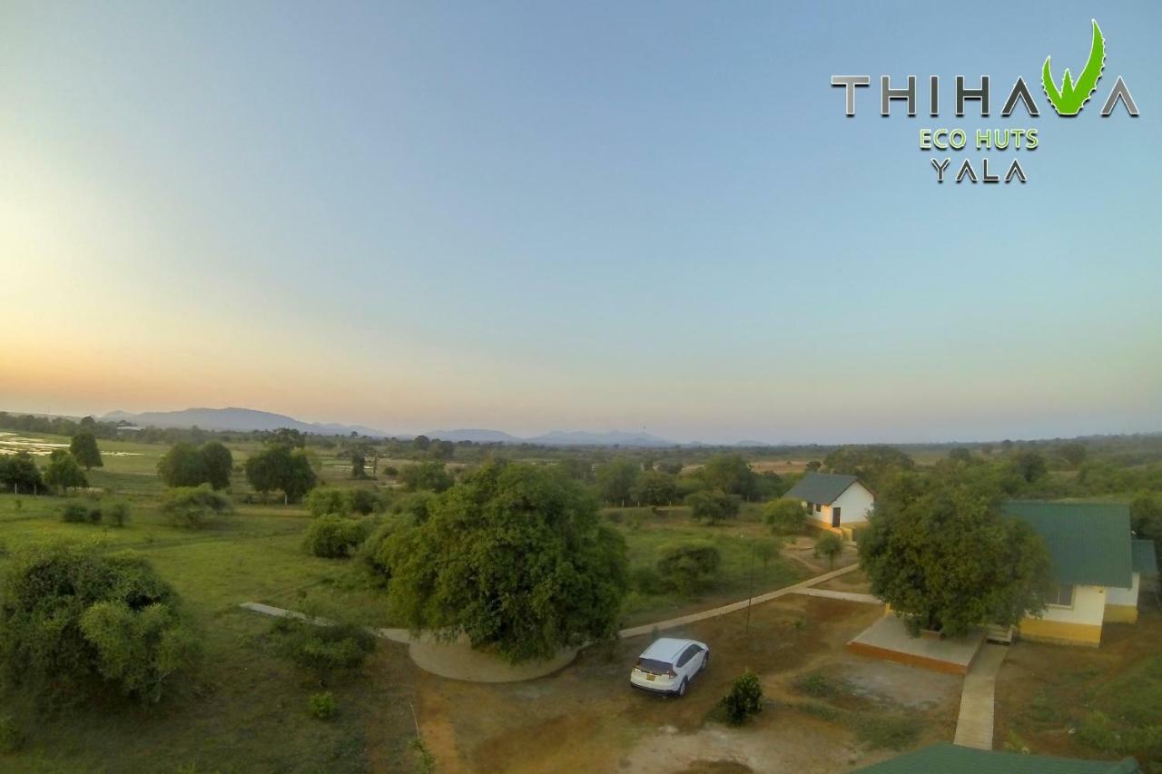 Thihawa Eco Huts Yala Bed and Breakfast Tissamaharama Exteriör bild